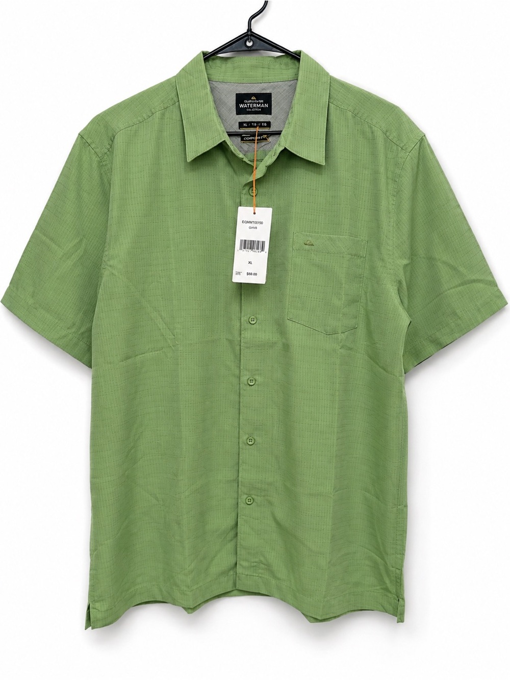Quiksilver Men's Short-Sleeve Button-Down Shirt in Light Green